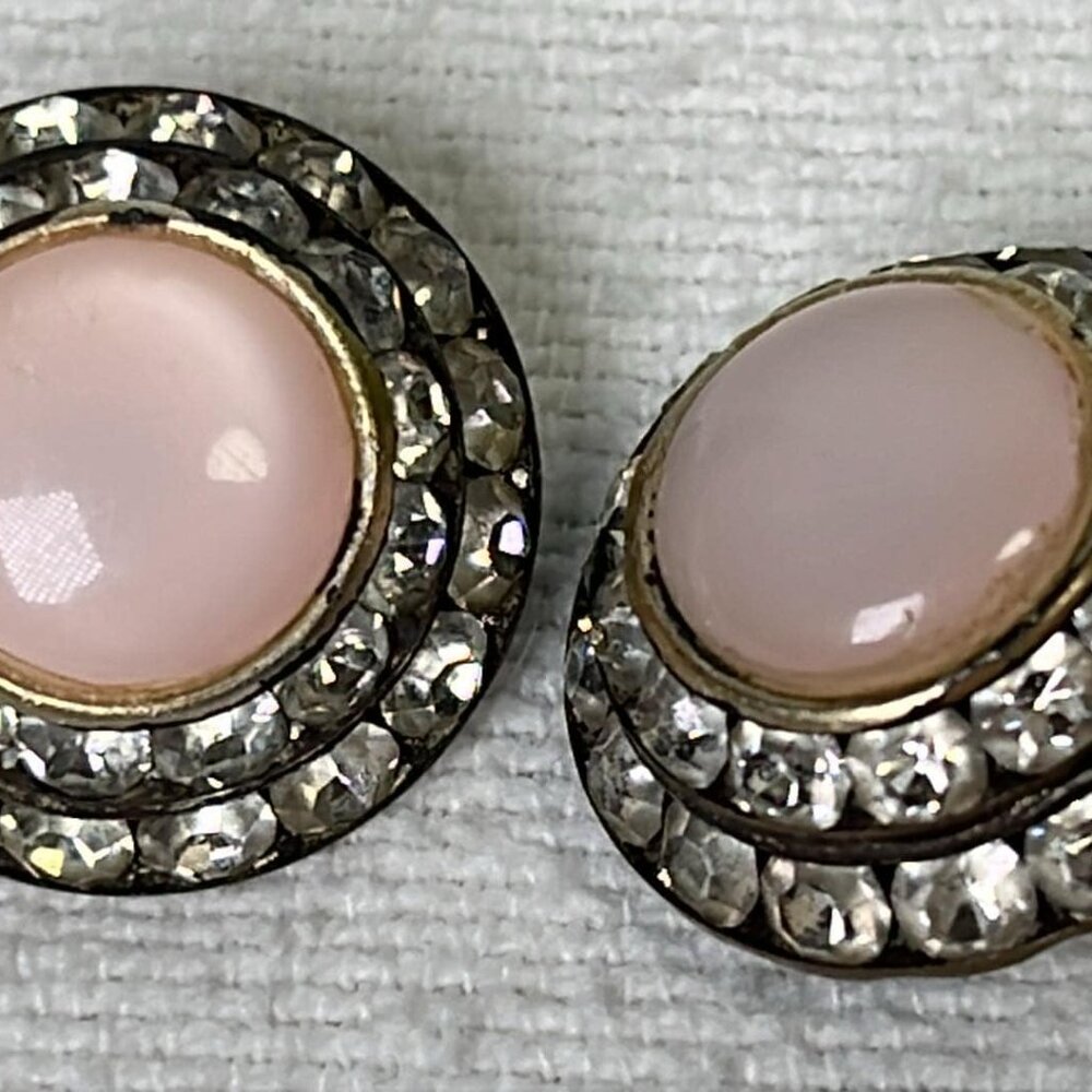 Vintage‎ Pink Cabochon Clip On Earrings w/ Rhinestones MCM Jackie O Style Subtle